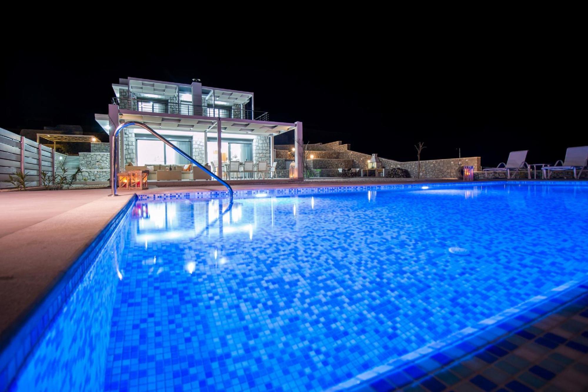 Francis & Gregorys Luxury *
