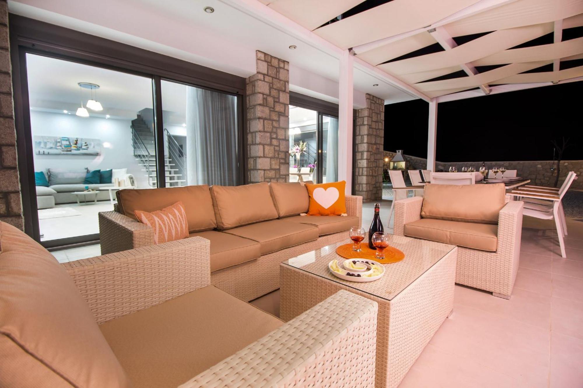 Villa Francis & Gregorys Luxury Afantou